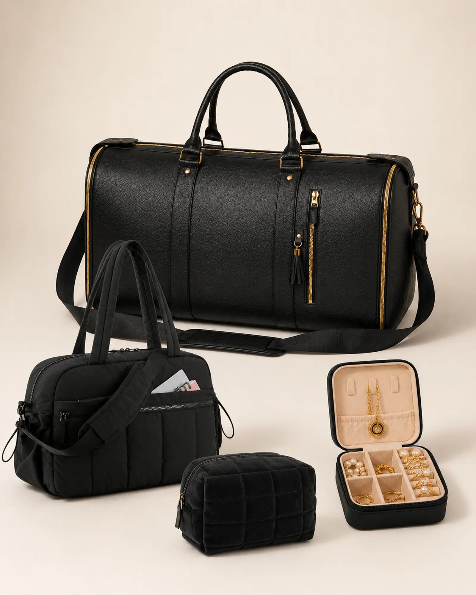 NORIQ Smart Travel offer: one bag with three included gifts